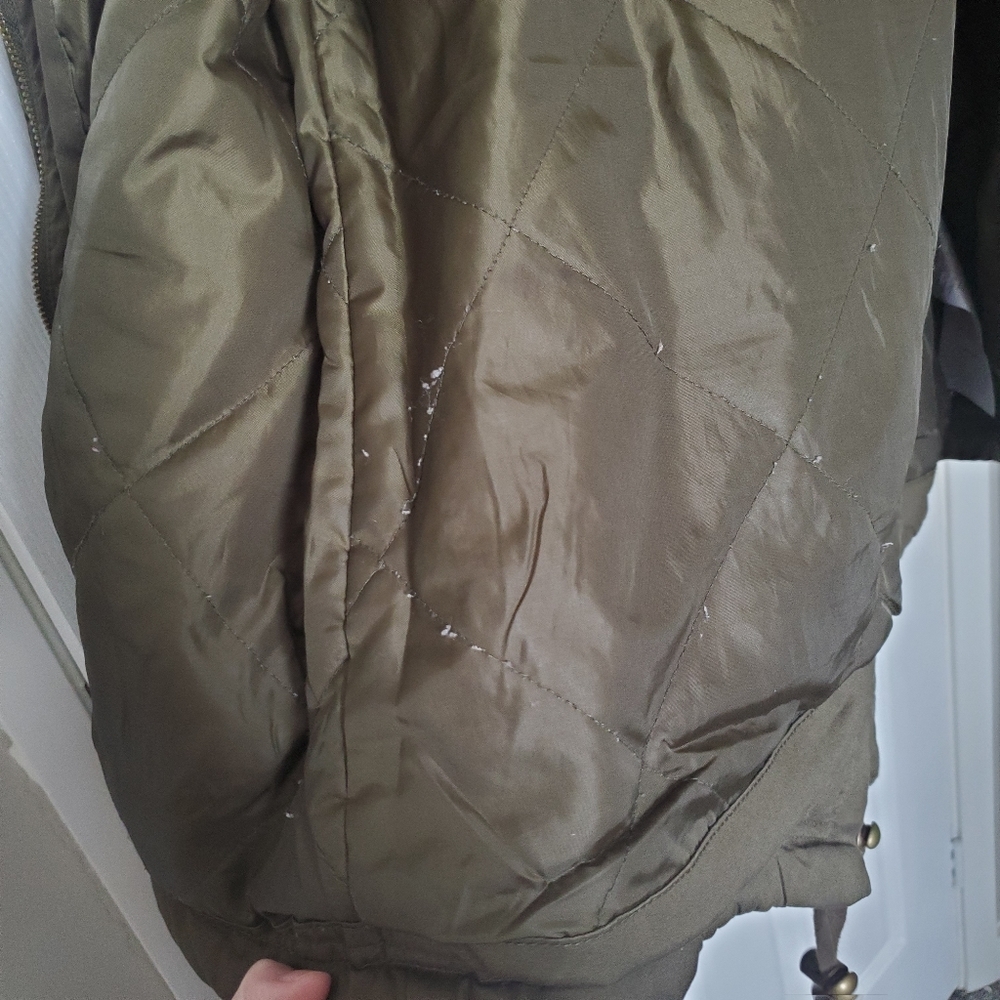 Green fall jacket - Picture 12 of 12